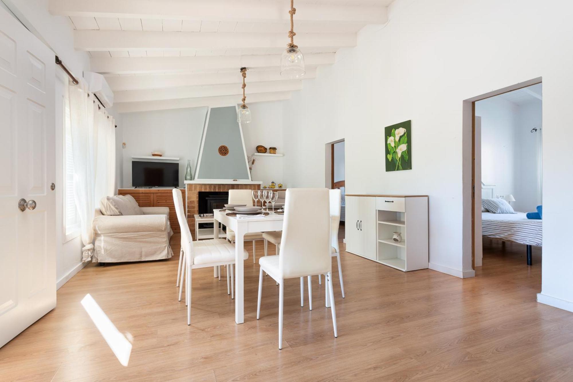 Ferienhaus Preciosa Amer En La Costa De Mallorca